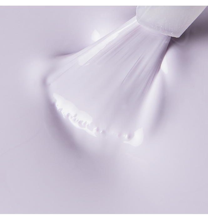 UV/LED lak GeLove v odstínu Innocent.